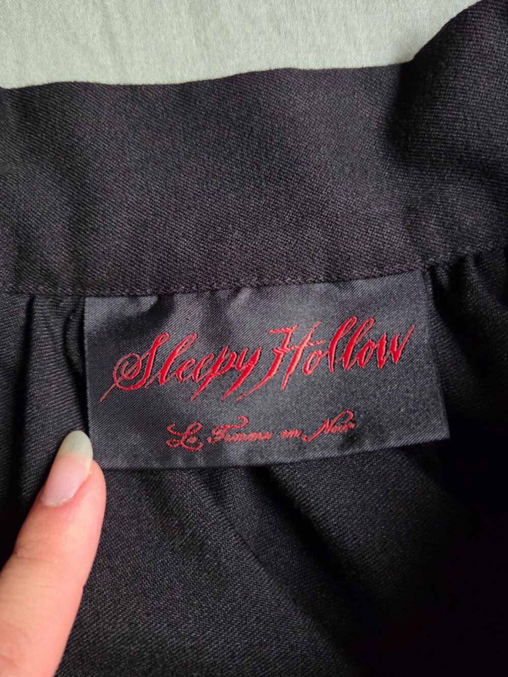 La Femme en Noir Swing Skirt - Picture 3 of 4